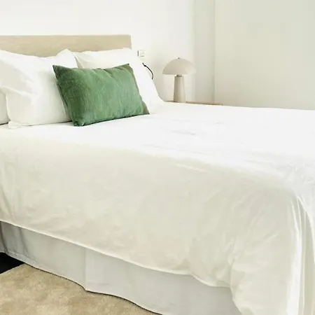 Διαμέρισμα Amplio Piso A Pie De Playa De Patos. Nigran.